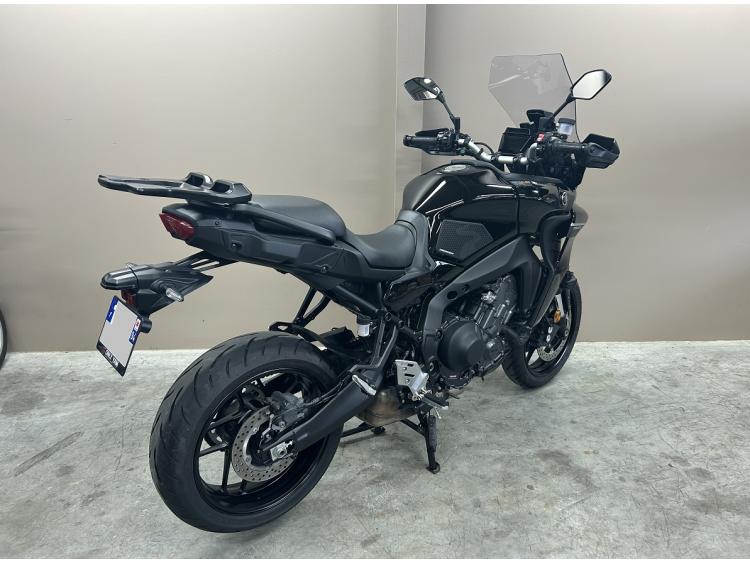 YAMAHA TRACER 9