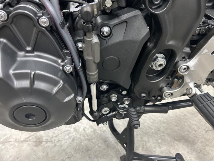 YAMAHA TRACER 9