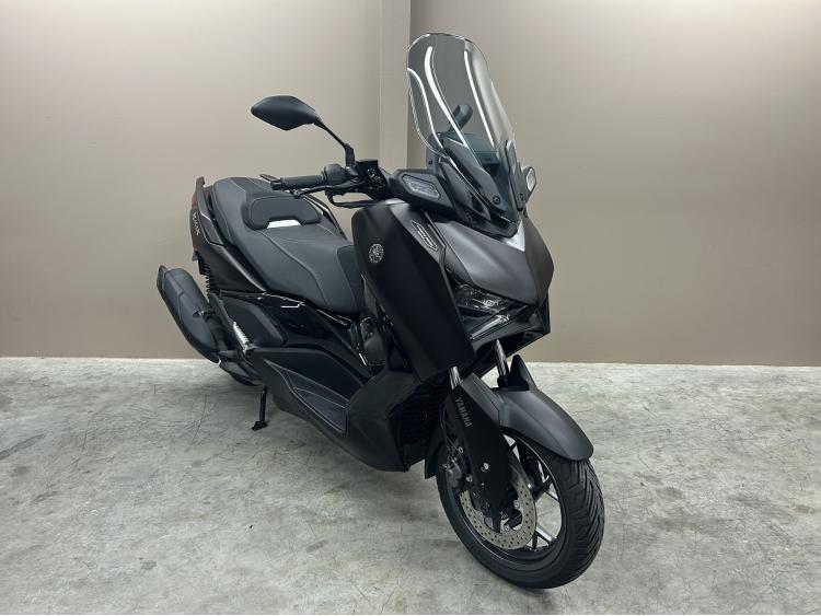 YAMAHA X-MAX 125 TECH MAX