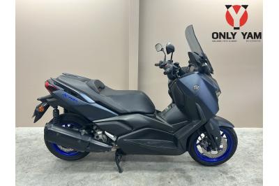 YAMAHA XMAX 300