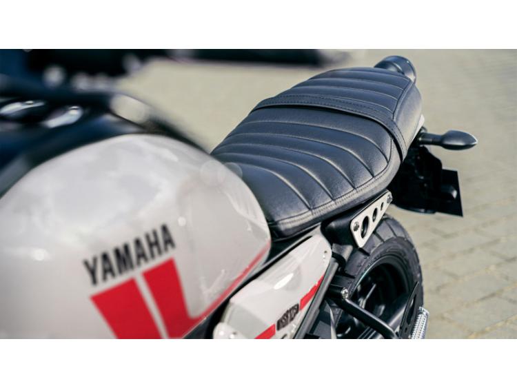 YAMAHA XSR125 (25)
