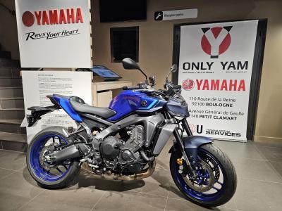 YAMAHA MT-09