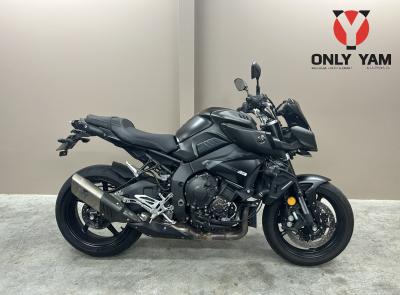 YAMAHA MT-10